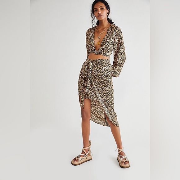 Free People Dresses & Skirts - Free People X Third Form Floral Take Me Away Crop Top Skirt Set